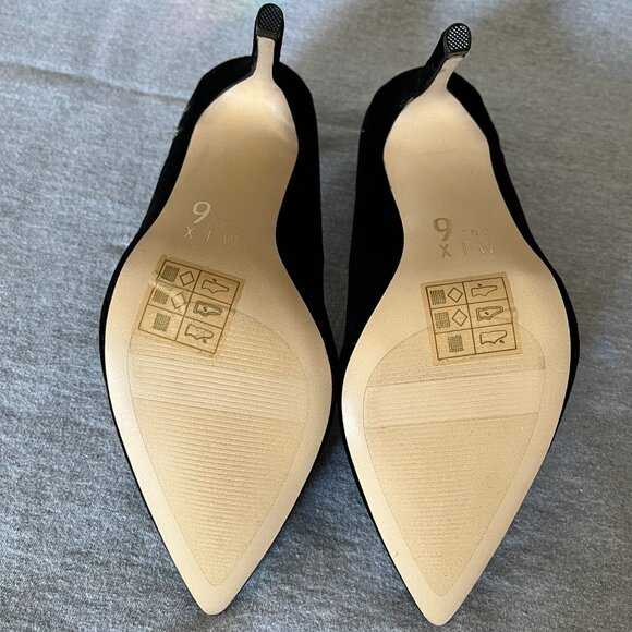 Mix No. 6 Black Velvet Heels w/ Gold Stars.  Never Worn.  Size 7.5 US | 38 EU - Picture 6 of 12